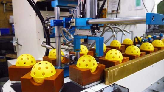 Pad printing machine with carousel
